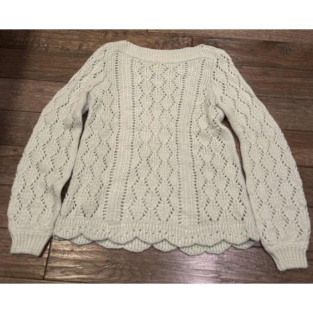 Ann Taylor LOFT Scalloped‎ Pointelle Sweater Pre Owned